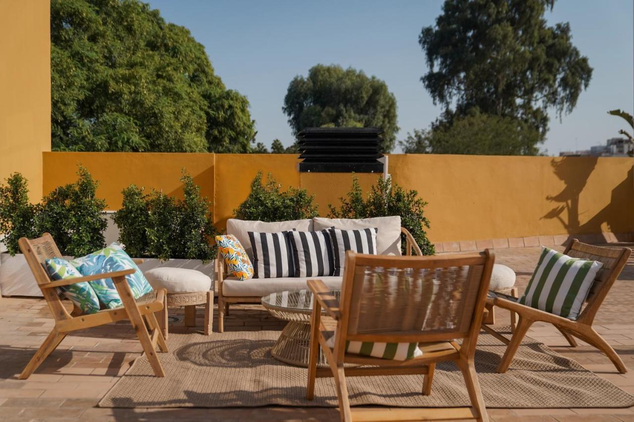 numa I Prestigio Apartments Siviglia Esterno foto